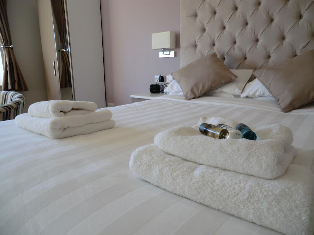 Coombe Dale Accommodation Lulsgate Bottom Pokoj fotografie